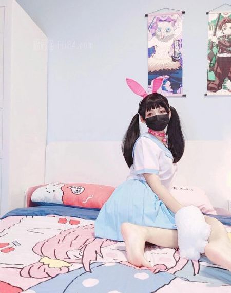 久久中文字幕美谷朱里的剧情简介_DVD影视在线观看