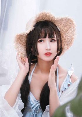 bbw撒尿间谍女厕hd_剧情片HD在线观看