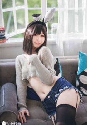 女大学生的沙龙室1_免费观看字幕