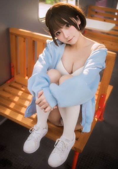 坡道上的家_JVID性感写真