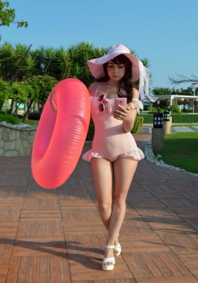放荡的女人在线播放_720在线播放