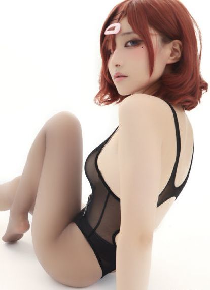 狗日美女b_蓝光电影在线观看