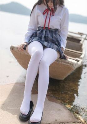 裙子里面是野兽免费观看_蓝光免费观看超清